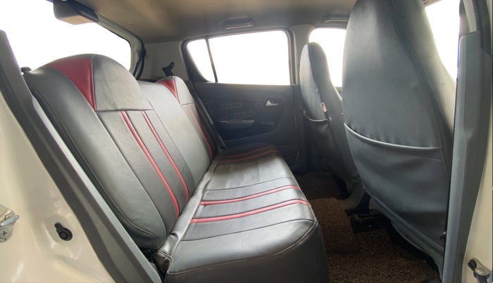 2015 Maruti Alto 800 LXI, Petrol, Manual, 38,465 km, Right Side Rear Door Cabin