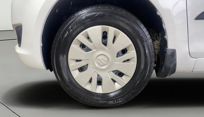 2014 Maruti Swift LXI, Petrol, Manual, 96,432 km, Right Rear Wheel