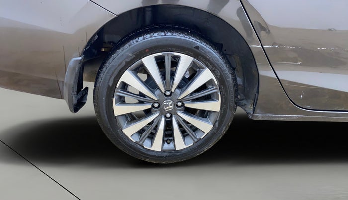 2023 Honda City 1.5L I-VTEC ZX, Petrol, Manual, 9,160 km, Right Rear Wheel