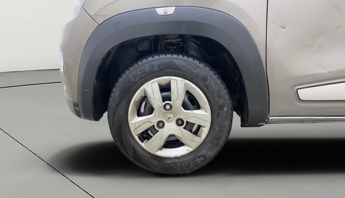 2017 Renault Kwid RXT 1.0 AMT, Petrol, Automatic, 44,636 km, Left Front Wheel