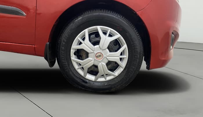 2013 Hyundai i10 MAGNA 1.2, Petrol, Manual, 1,03,426 km, Right Front Wheel