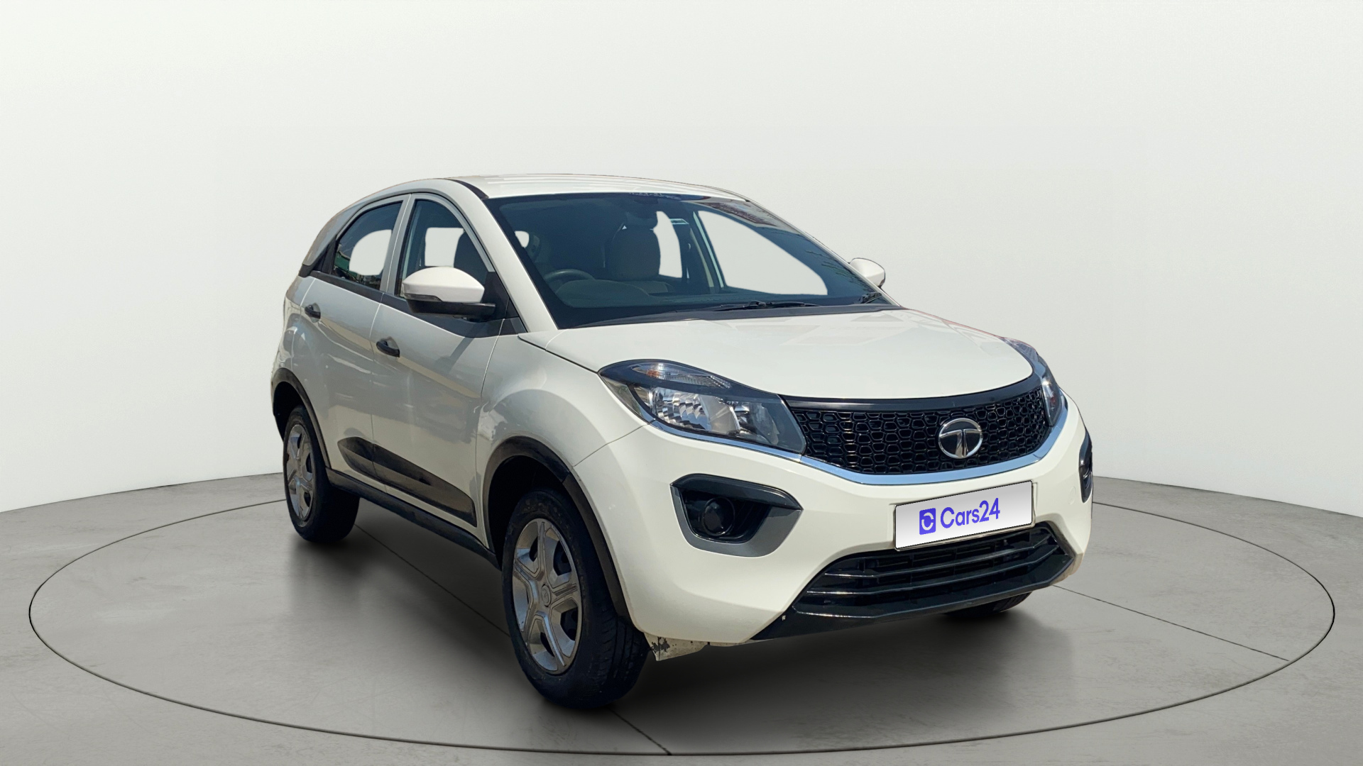2018 Tata Nexon XE PETROL