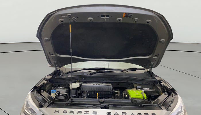 2022 MG ASTOR SUPER 1.5 MT, Petrol, Manual, 54,601 km, Open Bonet