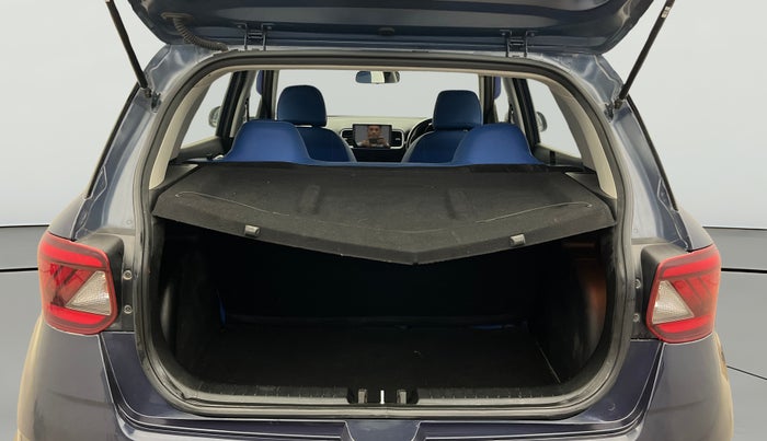 2022 Hyundai VENUE S 1.2, Petrol, Manual, 28,731 km, Boot Open Zoomed View