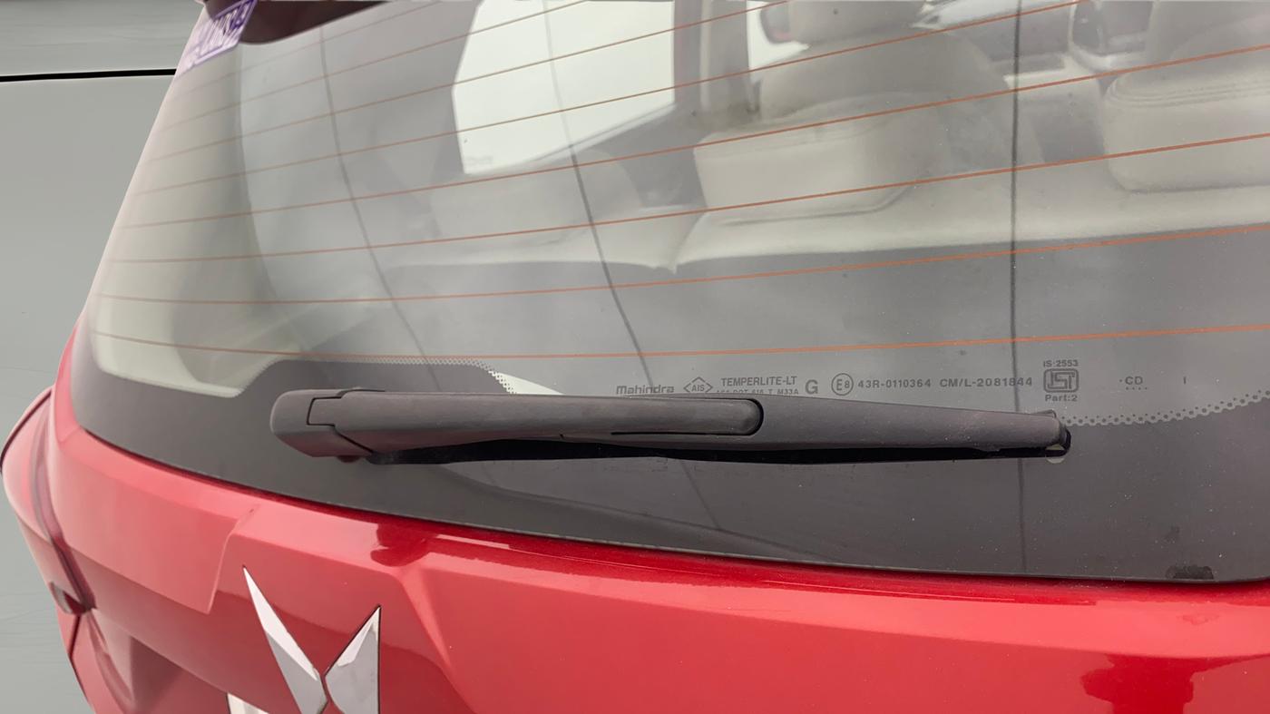 2023 Mahindra XUV300 W8 (O) 1.5 DIESEL, Diesel, Manual, 64,416 km, Rear Wiper