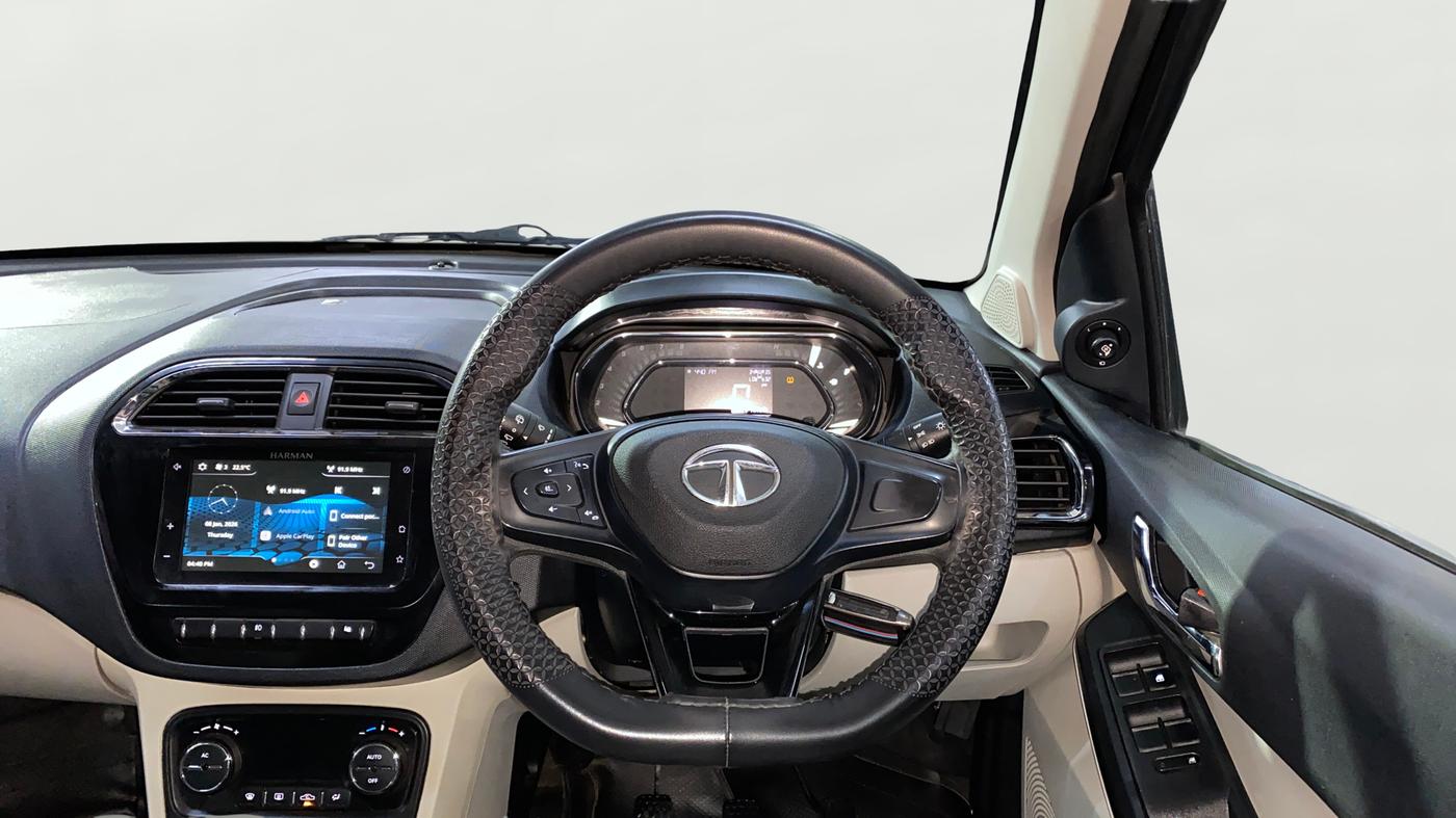 2023 Tata Tiago XZ PLUS PETROL, Petrol, Manual, 31,518 km, Steering Wheel Close Up