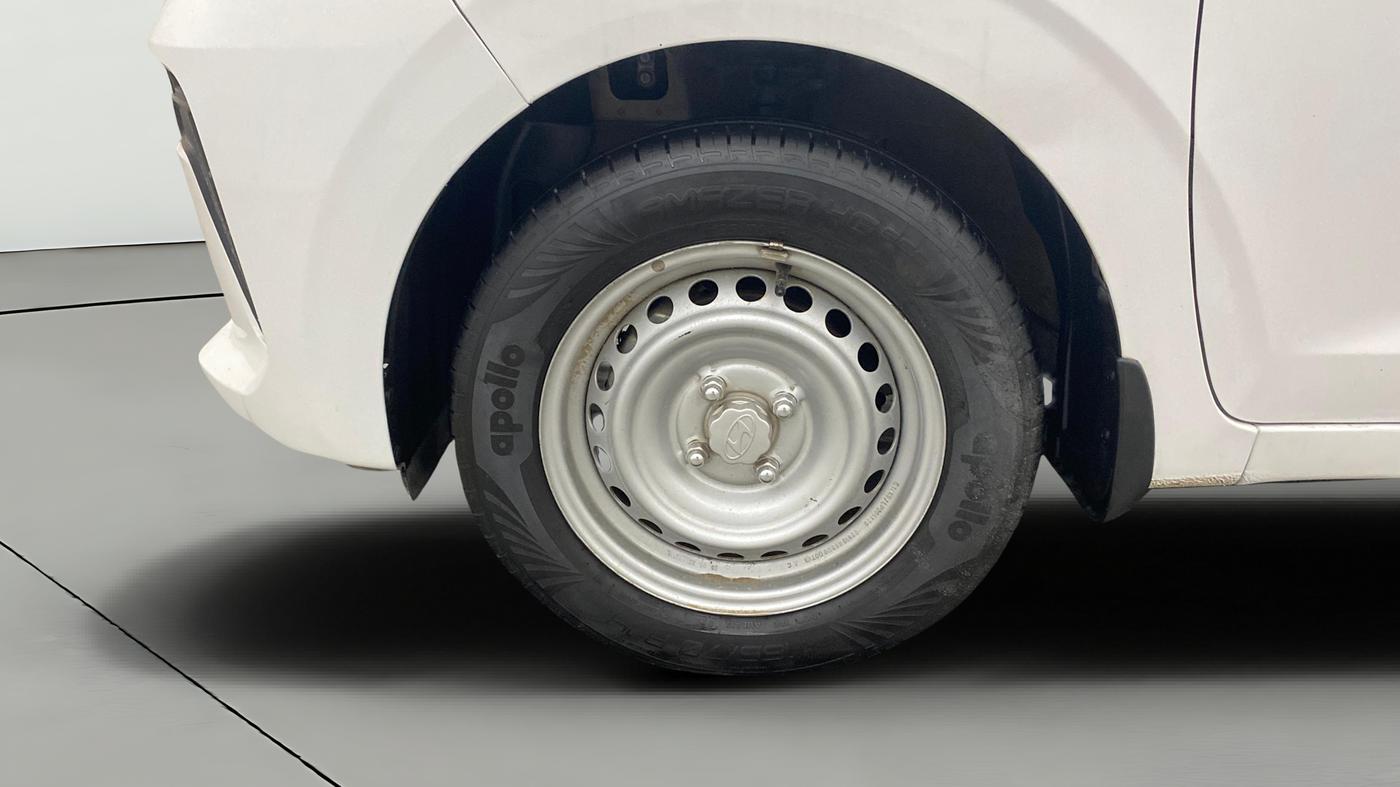 2025 Hyundai AURA E 1.2 CNG, CNG, Manual, 25,289 km, Left Front Wheel