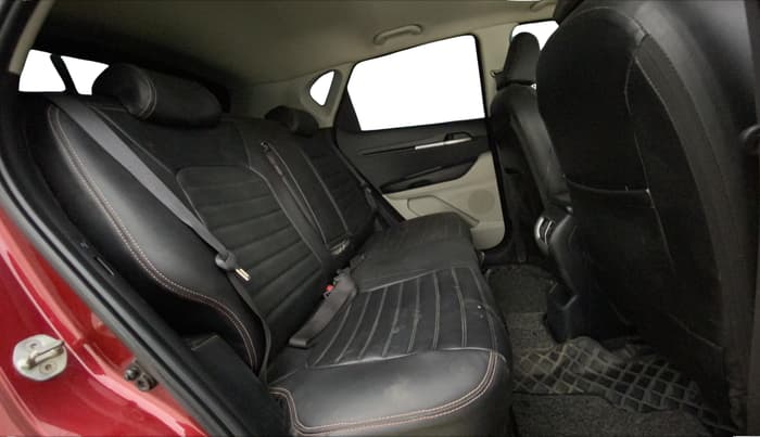 2020 KIA SONET HTX 1.0 IMT, Petrol, Manual, 71,191 km, Right Side Rear Door Cabin