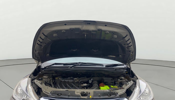 2021 Nissan Kicks XV 1.5, Petrol, Manual, 16,012 km, Open Bonet