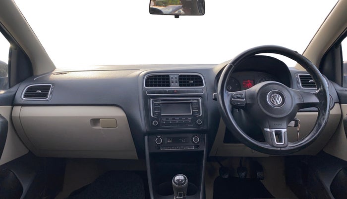 2013 Volkswagen Polo HIGHLINE1.2L, Petrol, Manual, 47,863 km, Dashboard