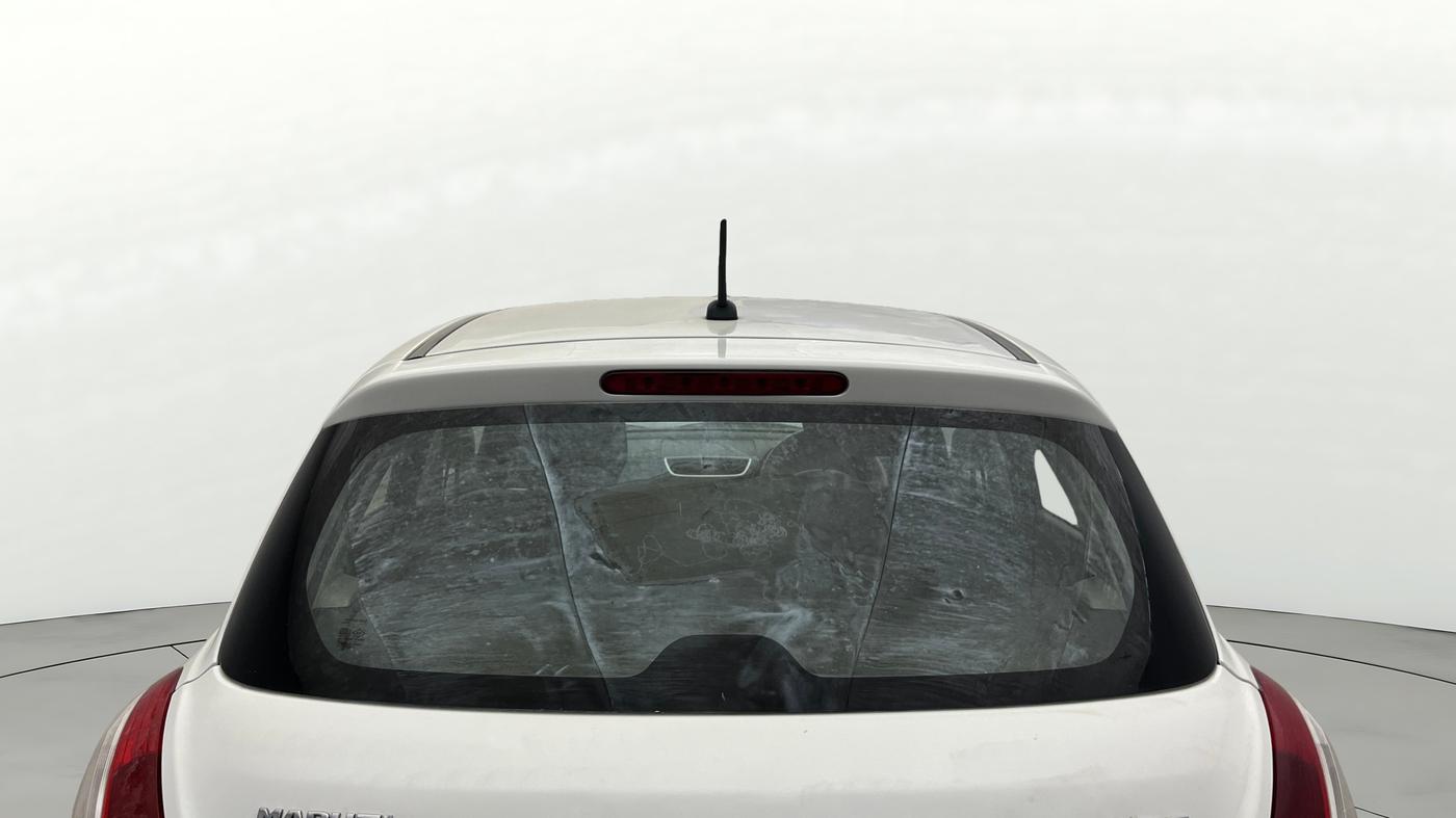 2016 Maruti Swift LXI (O), Petrol, Manual, 51,429 km, Rear Windshield