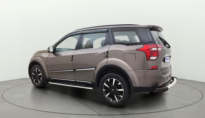 2018 Mahindra XUV500 W11, Diesel, Manual, 68,288 km, Left Back Diagonal