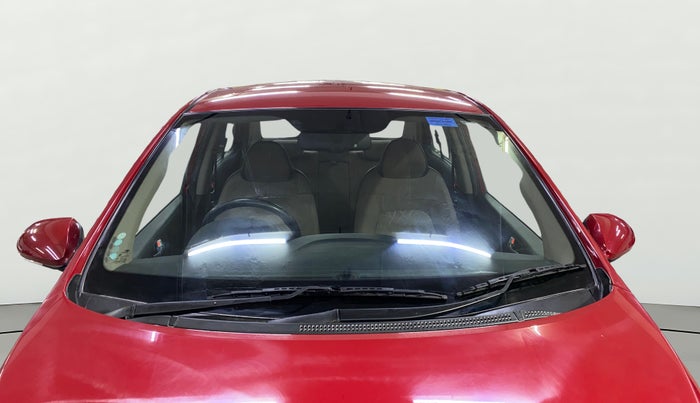 2014 Hyundai Xcent SX 1.2, Petrol, Manual, 39,438 km, Front Windshield