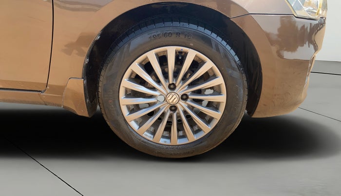 2015 Maruti Ciaz ZDI+ SHVS, Diesel, Manual, 64,541 km, Right Front Wheel