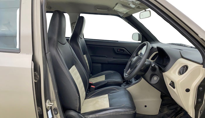 2022 Maruti New Wagon-R LXI CNG 1.0, CNG, Manual, 1,09,976 km, Right Side Front Door Cabin