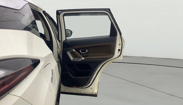 2019 Tata Harrier XZ 2.0L, Diesel, Manual, 45,208 km, RHS Rear Door