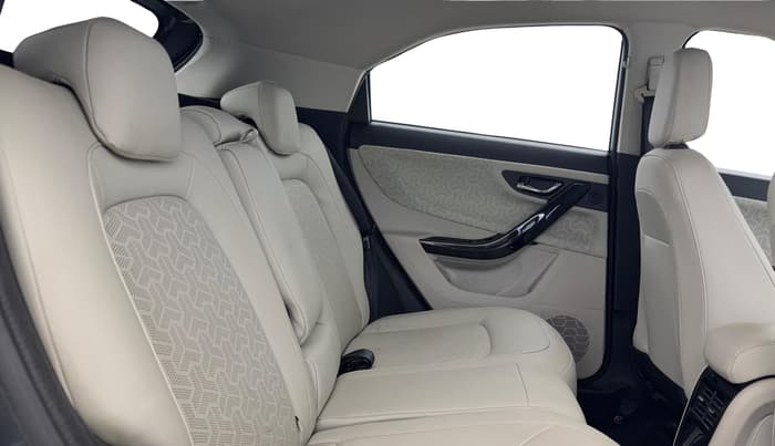 2022 Tata NEXON XZA PLUS (L), Petrol, Automatic, 40,832 km, Right Side Rear Door Cabin