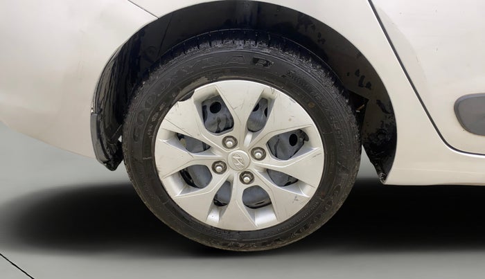 2015 Hyundai Xcent S 1.2, Petrol, Manual, 91,501 km, Right Rear Wheel