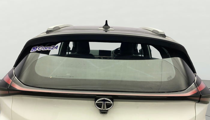 2023 Tata NEXON FEARLESS + SUNROOF DUAL TONE 1.2 PETROL, Petrol, Manual, 271 km, Rear Windshield