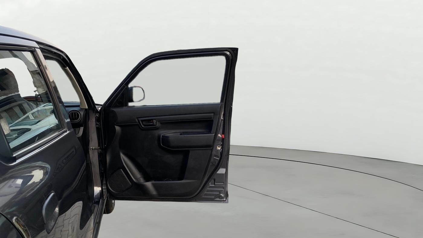 2021 Maruti S PRESSO VXI, Petrol, Manual, 18,370 km, RHS Front Door