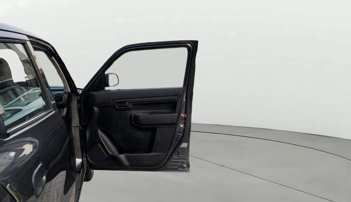 2021 Maruti S PRESSO VXI, Petrol, Manual, 18,370 km, RHS Front Door