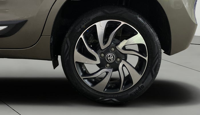 2022 Toyota Glanza G, Petrol, Manual, 39,427 km, Left Rear Wheel