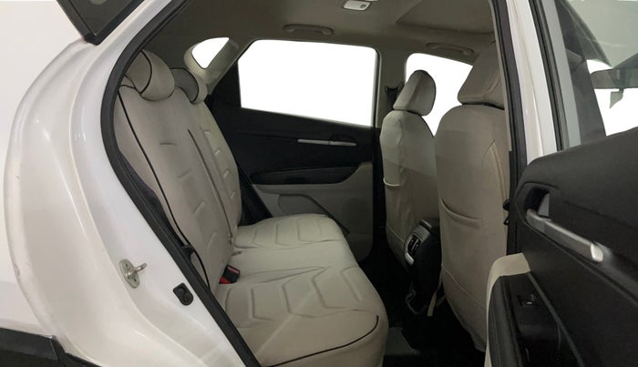 2020 KIA SONET HTK PLUS 1.0 IMT, Petrol, Manual, 36,750 km, Right Side Rear Door Cabin