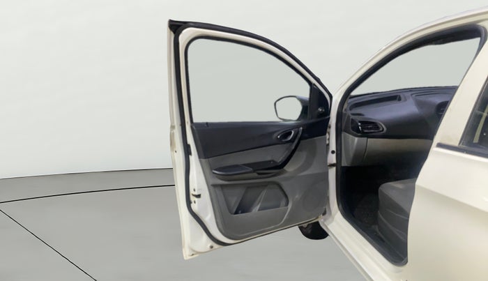 2017 Tata TIGOR XM PETROL, Petrol, Manual, 82,161 km, LHS Front Door