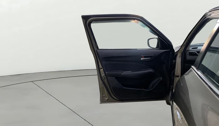 2022 Maruti Swift VXI AMT, Petrol, Automatic, 33,697 km, LHS Front Door