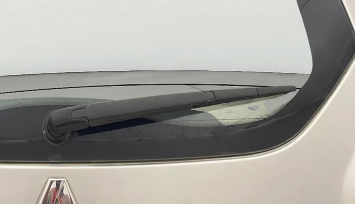 2014 Renault Duster RXL PETROL, Petrol, Manual, 1,25,234 km, Rear Wiper