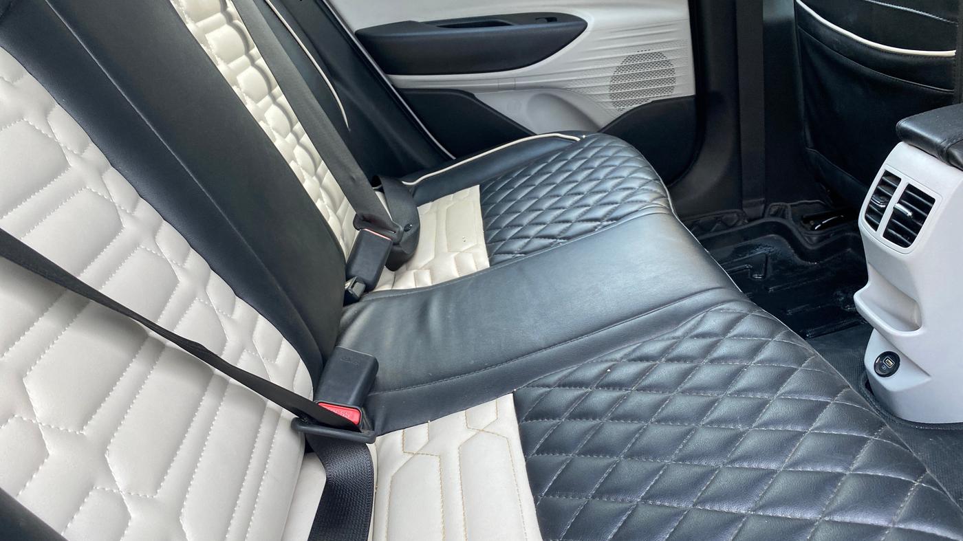 2025 Hyundai NEW I20 SPORTZ 1.2 IVT, Petrol, Automatic, 10,261 km, Right Side Rear Door Cabin