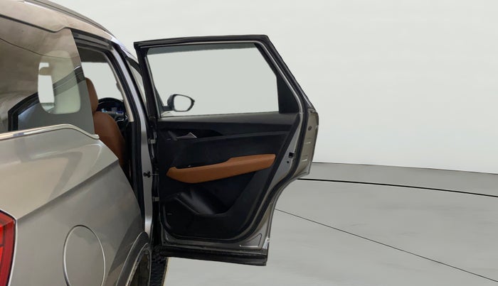 2020 MG HECTOR PLUS SHARP 1.5 PETROL TURBO DCT 6-STR, Petrol, Automatic, 75,989 km, RHS Rear Door