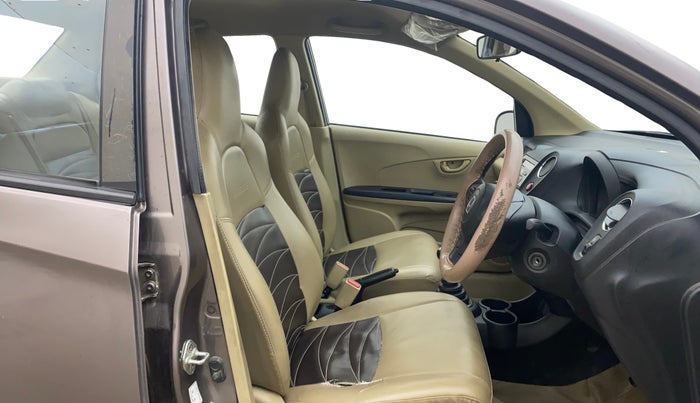 2014 Honda Amaze 1.5L I-DTEC S, Diesel, Manual, 1,19,244 km, Right Side Front Door Cabin