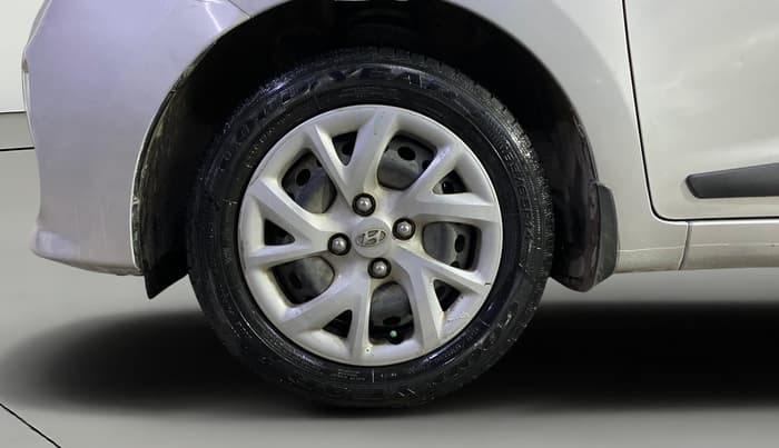 2017 Hyundai Grand i10 SPORTZ (O) 1.2 KAPPA VTVT, Petrol, Manual, 25,322 km, Left Front Wheel