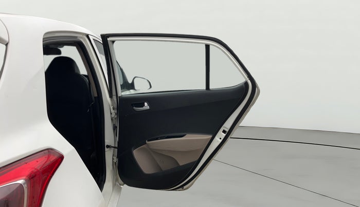 2018 Hyundai Grand i10 SPORTZ 1.2 KAPPA VTVT, CNG, Manual, 50,833 km, RHS Rear Door