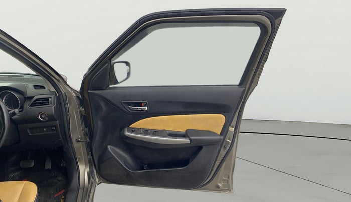 2019 Maruti Swift ZXI AMT, Petrol, Automatic, 1,00,201 km, RHS Front Door