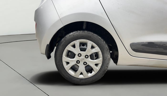 2015 Hyundai Grand i10 SPORTZ 1.2 KAPPA VTVT, Petrol, Manual, 43,553 km, Right Rear Wheel