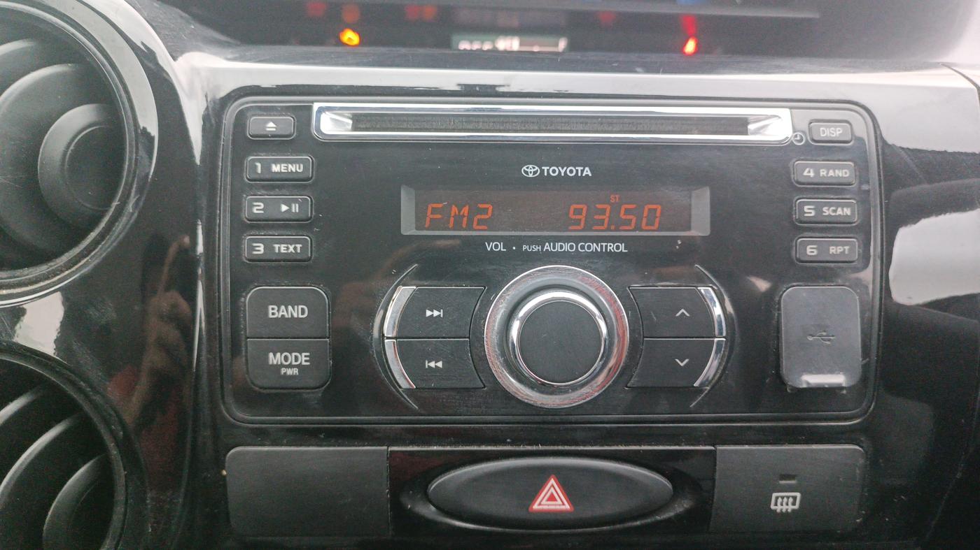 2014 Toyota Etios CROSS 1.2 G, Petrol, Manual, 96,562 km, Air Conditioner