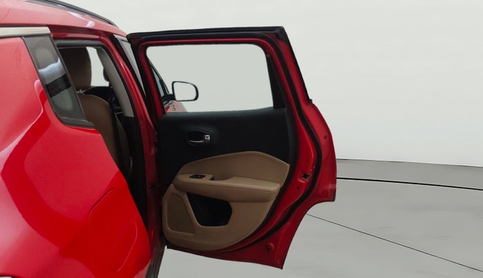 2018 Jeep Compass LONGITUDE (O) 2.0 DIESEL, Diesel, Manual, 1,00,310 km, RHS Rear Door