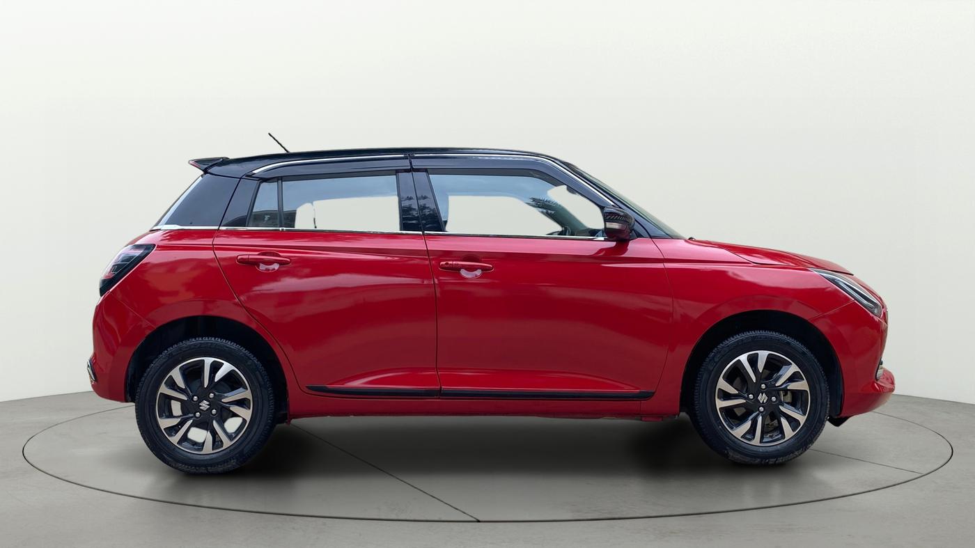 2024 Maruti Swift ZXI PLUS, Petrol, Manual, 43,044 km, Right Side View