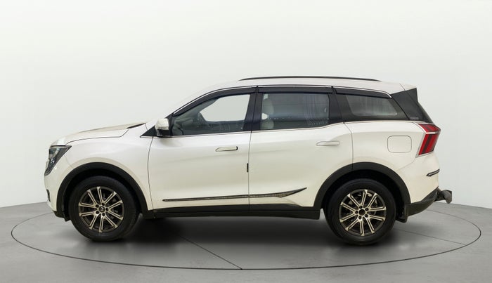 2022 Mahindra XUV700 AX 7 LUXURY D AT 7 STR, Diesel, Automatic, 93,680 km, Left Side