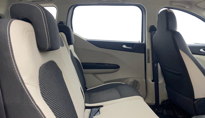 2020 Renault TRIBER RXZ AMT, Petrol, Automatic, 20,552 km, Right Side Rear Door Cabin