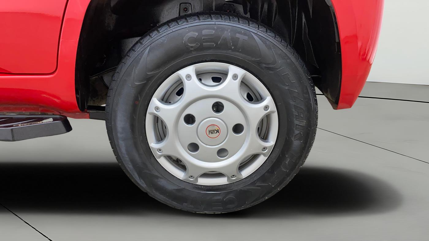 2021 Mahindra BOLERO NEO N 4, Diesel, Manual, 40,306 km, Left Rear Wheel