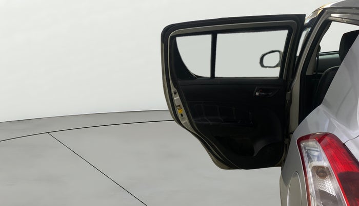 2014 Maruti Swift VXI, Petrol, Manual, 48,783 km, LHS Rear Door