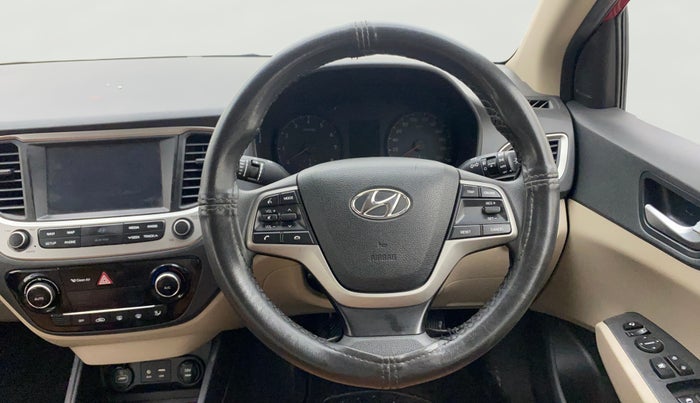 2018 Hyundai Verna 1.6 VTVT SX, Petrol, Manual, 31,578 km, Steering Wheel Close Up