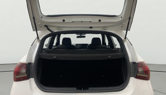 2022 Hyundai NEW I20 N LINE N6 1.0 TURBO GDI IMT, Petrol, Manual, 43,026 km, Boot Open Zoomed View
