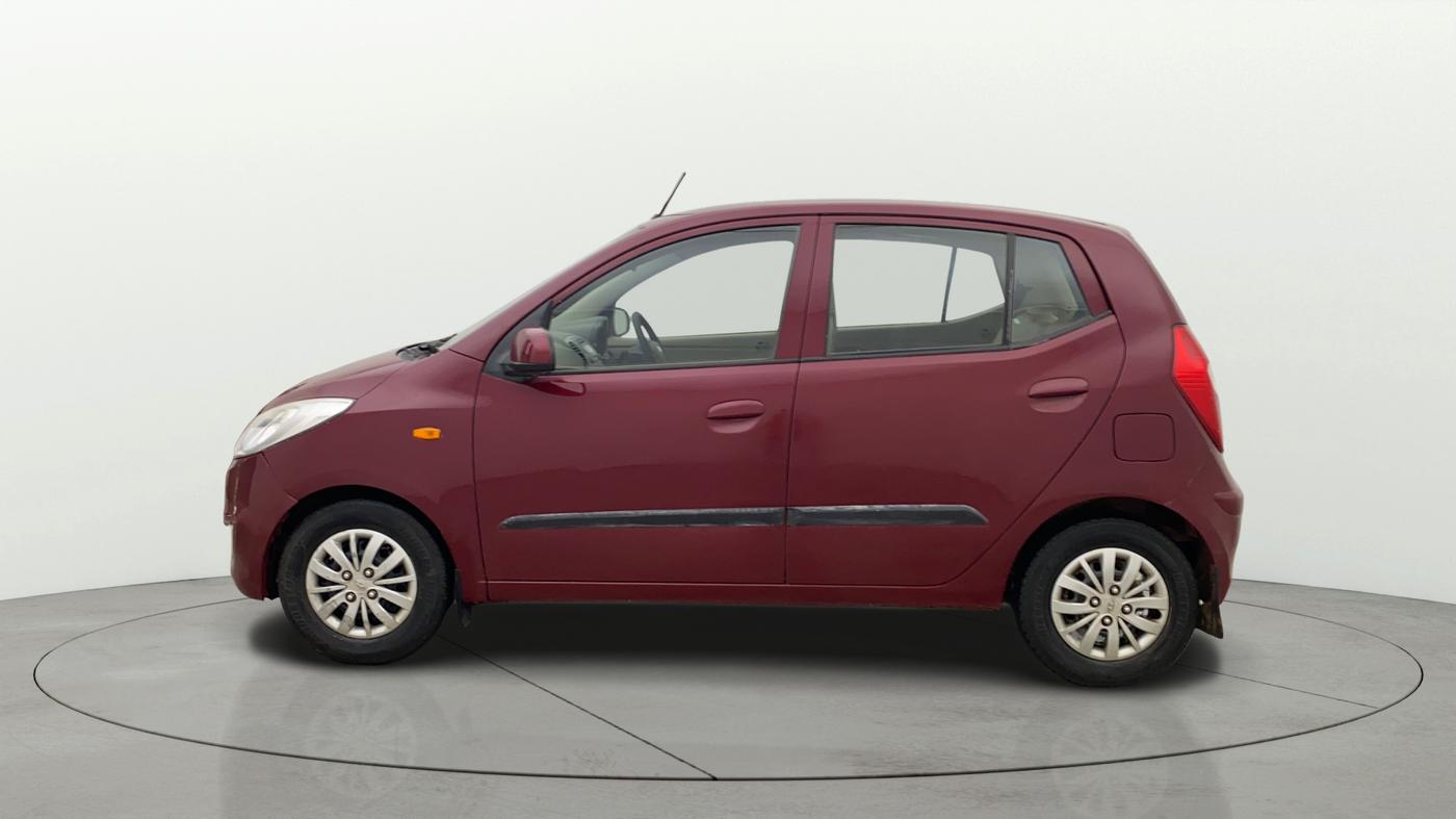 2016 Hyundai i10 SPORTZ 1.2, Petrol, Manual, 43,257 km, Left Side