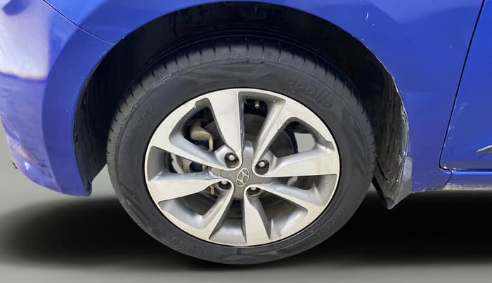 2015 Hyundai Elite i20 ASTA 1.2, Petrol, Manual, 1,27,498 km, Left Front Wheel