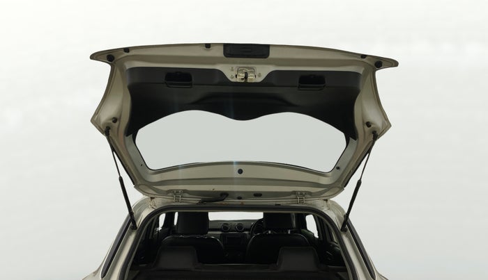 2018 Maruti Swift VXI AMT, Petrol, Automatic, 52,320 km, Boot Door Open