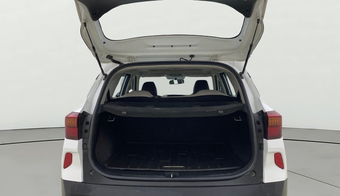 2023 KIA SELTOS HTK PLUS 1.5 DIESEL IMT, Diesel, Manual, 1,17,162 km, Boot Open Zoomed View